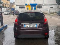 Usata Ford Fiesta Titanium 70 CV (51 kW) 2010 Berlina
