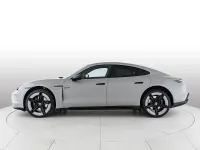 Nuova Porsche Taycan Black Edition 2026 Berlina
