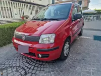Usata Fiat Panda Active 69 CV (50 kW) 2012 Rosso Utilitaria