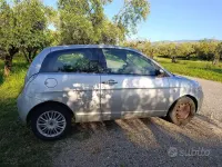 Usata Lancia Ypsilon 75 CV (55 kW) 2008 Grigio Utilitaria