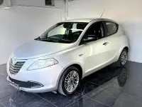 Usata Lancia Ypsilon Gold 69 CV (50 kW) 2013 Grigio Utilitaria