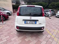 Usata Fiat Panda Lounge 69 CV (50 kW) 2012 Bianco Berlina
