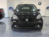 Begagnad Smart ForFour 72 HK (52 kW) 2019 Svart Halvkombi