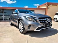 Usata Mercedes GLA220 Business 170 CV (125 kW) 2019 Grigio SUV