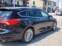 Usata Ford Focus Vignale 120 CV (88 kW) 2019 Nero Station wagon