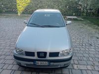 Usata Seat Ibiza 75 CV (55 kW) 2000 Grigio Utilitaria