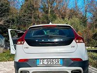 Usata Volvo V40 CC Ocean Race 120 CV (88 kW) 2016 Bianco Station wagon