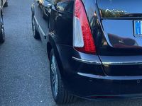 Usata Lancia Musa Gold 78 CV (57 kW) 2013 Nero Monovolume