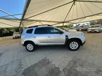 Usata Dacia Duster Prestige 101 CV (74 kW) 2021 Argento SUV