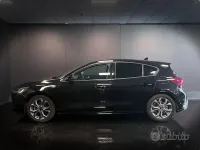 Usata Ford Focus ST 116 CV (85 kW) 2025 Nero Berlina