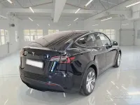 Usata Tesla Model Y 152 kW (208 CV) 2023 Nero SUV