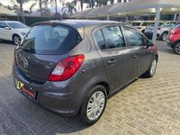 Usata Opel Corsa 75 CV (55 kW) 2012 Grigio Berlina