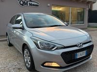 Usata Hyundai i20 GO! 74 CV (54 kW) 2016 Grigio Berlina