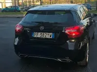 Usata Mercedes A180 109 CV (80 kW) 2016 Nero Utilitaria