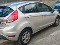 Usata Ford Fiesta 95 CV (69 kW) 2016 Grigio Utilitaria