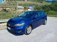 Usata Dacia Sandero 101 CV (74 kW) 2021 Blu Berlina