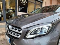 Usata Mercedes GLA200 136 CV (100 kW) 2019 Grigio SUV