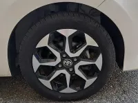 Usata Toyota Aygo Connect Style 72 CV (52 kW) 2019 Bianco Utilitaria