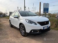 Usata Peugeot 2008 99 CV (72 kW) 2017 Bianco SUV