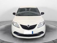 Usata Lancia Ypsilon Silver 69 CV (50 kW) 2017 Bianco Utilitaria