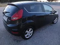 Usata Ford Fiesta 68 CV (50 kW) 2009 Nero Berlina