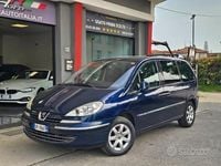 Usata Peugeot 807 163 CV (119 kW) 2012 Blu Monovolume