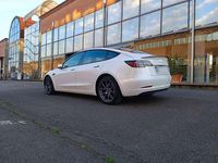 Usata Tesla Model 3 RWD 208 kW (283 CV) 2023 Bianco Berlina