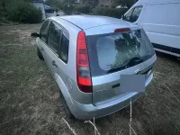 Usata Ford Fiesta 68 CV (50 kW) 2004 Utilitaria
