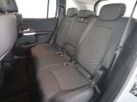 Usata Mercedes GLB200 Advanced 150 CV (110 kW) 2025 Argento SUV