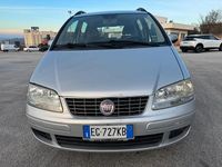 Usata Fiat Idea Emotion 120 CV (88 kW) 2011 Argento Monovolume
