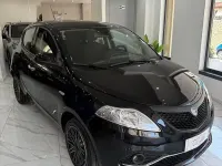 Usata Lancia Ypsilon Gold 69 CV (50 kW) 2019 Nero Utilitaria