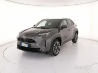 Usata Toyota Yaris Cross Lounge 92 CV (67 kW) 2022 Grigio SUV