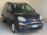 Usata Fiat Panda Lounge 95 CV (69 kW) 2017 Blu Utilitaria