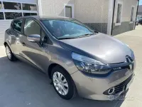 Usata Renault Clio IV 90 CV (66 kW) 2015 Grigio Berlina