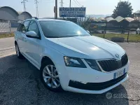 Usata Skoda Octavia Executive 116 CV (85 kW) 2018 Bianco Station wagon