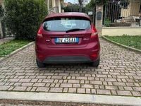 Usata Ford Fiesta 68 CV (50 kW) 2008 Rosso Berlina