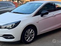 Usata Opel Astra Ultimate 122 CV (89 kW) 2021 Bianco Berlina