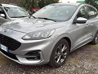 Usata Ford Kuga 120 CV (88 kW) 2022 Grigio SUV