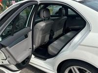 Usata Mercedes C220 Avantgarde 170 CV (125 kW) 2007 Bianco Berlina