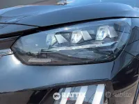 Usata Peugeot 208 GT 101 CV (74 kW) 2025 Nero perla Utilitaria