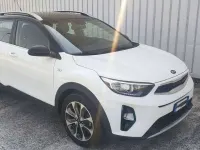 Usata Kia Stonic Style 97 CV (71 kW) 2019 Bicolor bianco/nera SUV