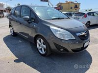 Usata Opel Meriva Cosmo 101 CV (74 kW) 2011 Grigio Monovolume