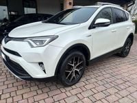 Usata Toyota RAV4 Hybrid 155 CV (114 kW) 2017 Bianco perlato SUV