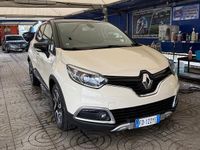 Usata Renault Captur 90 CV (66 kW) 2016 Beige SUV