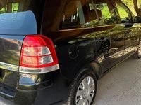 Usata Opel Zafira 97 CV (71 kW) 2014 Nero Monovolume