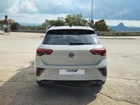 Usata VW T-Roc R-line 150 CV (110 kW) 2022 Beige SUV