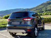 Usata Ford Kuga Titanium 150 CV (110 kW) 2015 Grigio SUV