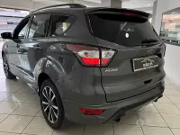 Usata Ford Kuga ST-Line 120 CV (88 kW) 2019 Grigio SUV