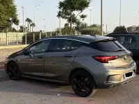 Usata Opel Astra Dynamic 160 CV (117 kW) 2017 Grigio Berlina