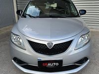 Usata Lancia Ypsilon Gold 69 CV (50 kW) 2016 Grigio Utilitaria
